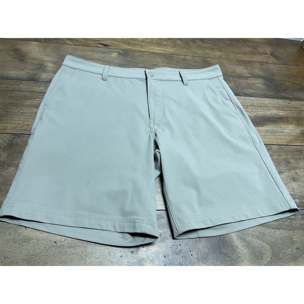 Quince Men's Performance Tech Golf Shorts 9" Sand Dune size 34